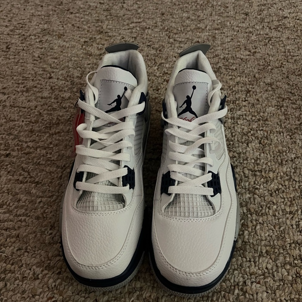 Jordan 4 - Men's White and Black Sneakers